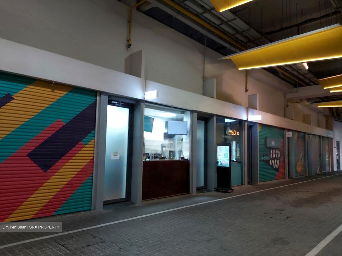Ct Hub 2 (D12), Retail #569161631